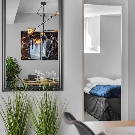 Arctic Homes - The Aurora Retreat Tromso