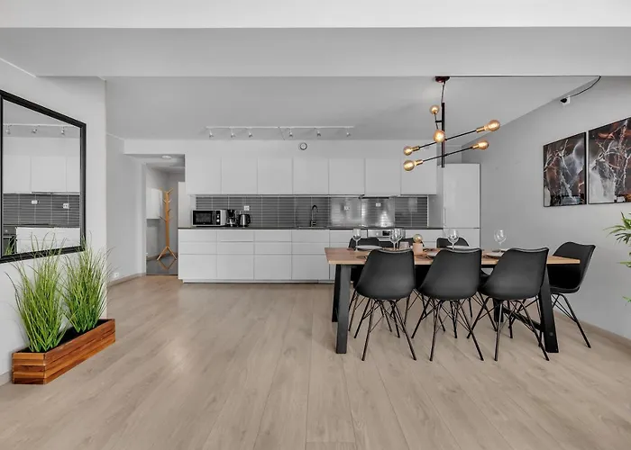 Arctic Homes - The Aurora Retreat * Тромсё